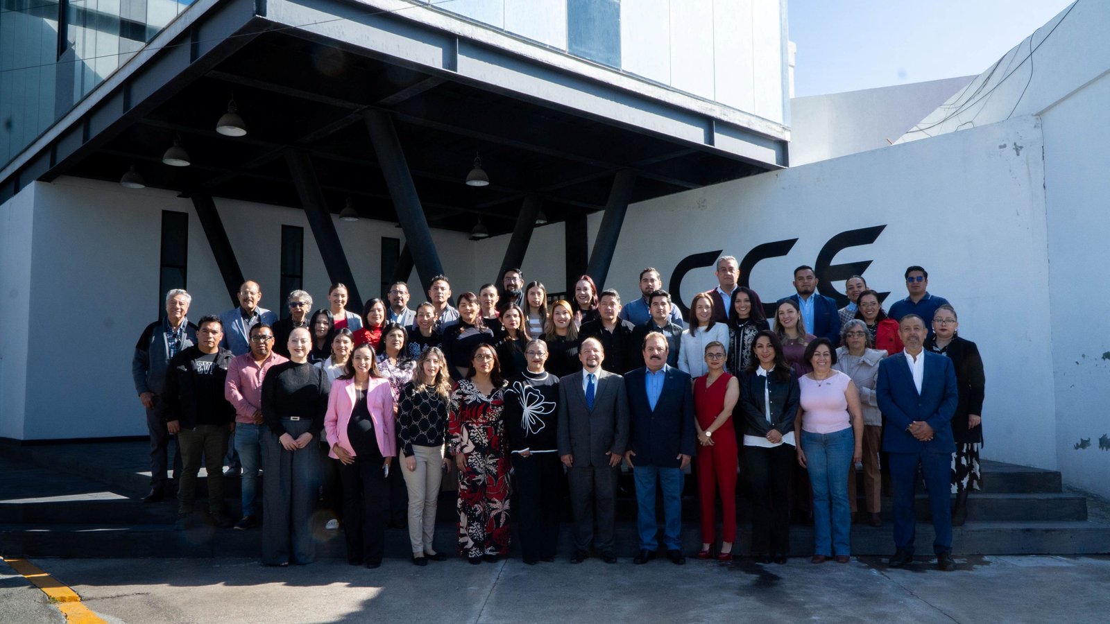 Reunión estratégica con empresarios y aliados